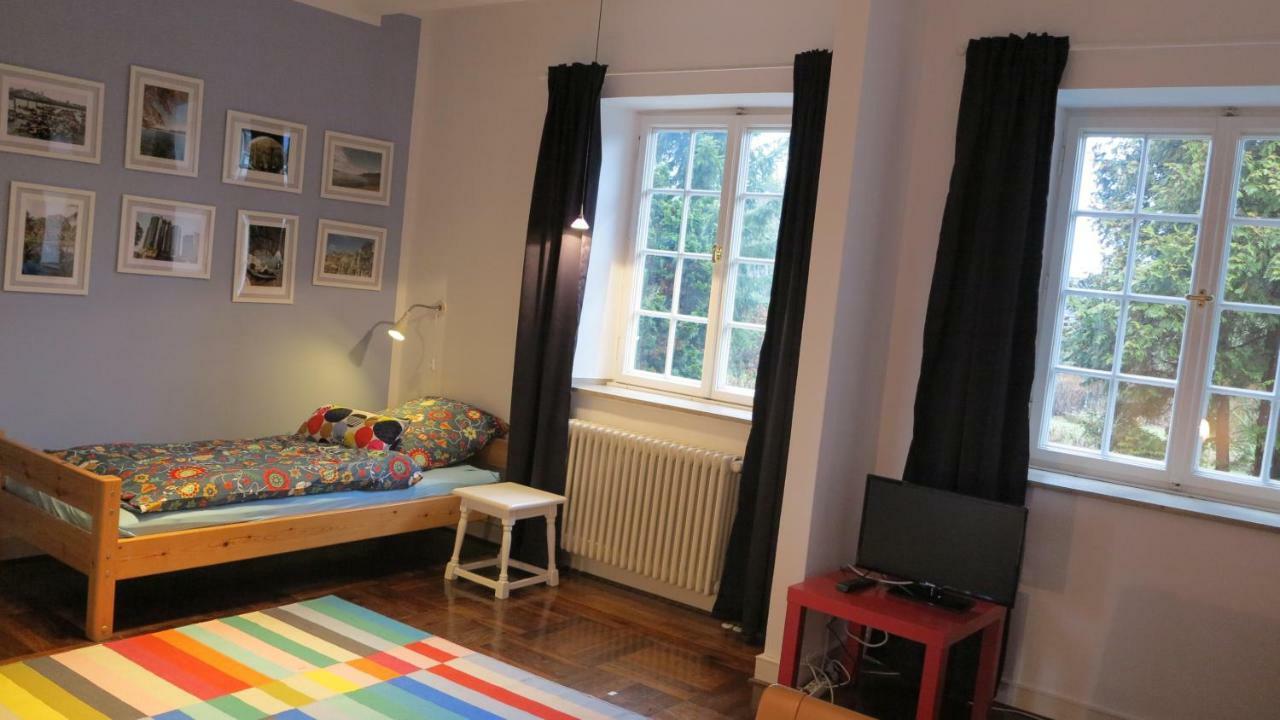 Apfel & Birne Apartment โฮร์สเทล ภายนอก รูปภาพ