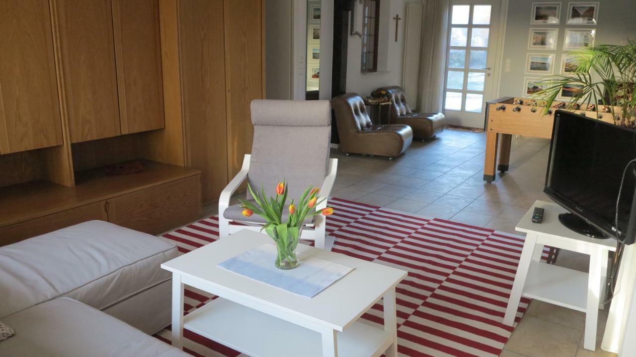 Apfel & Birne Apartment โฮร์สเทล ภายนอก รูปภาพ